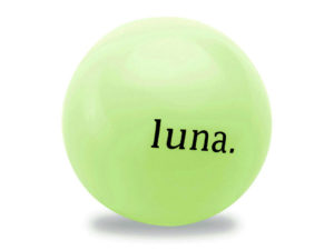 UNzerstörbares Hundespielzeug: Luna von Planet Dog
